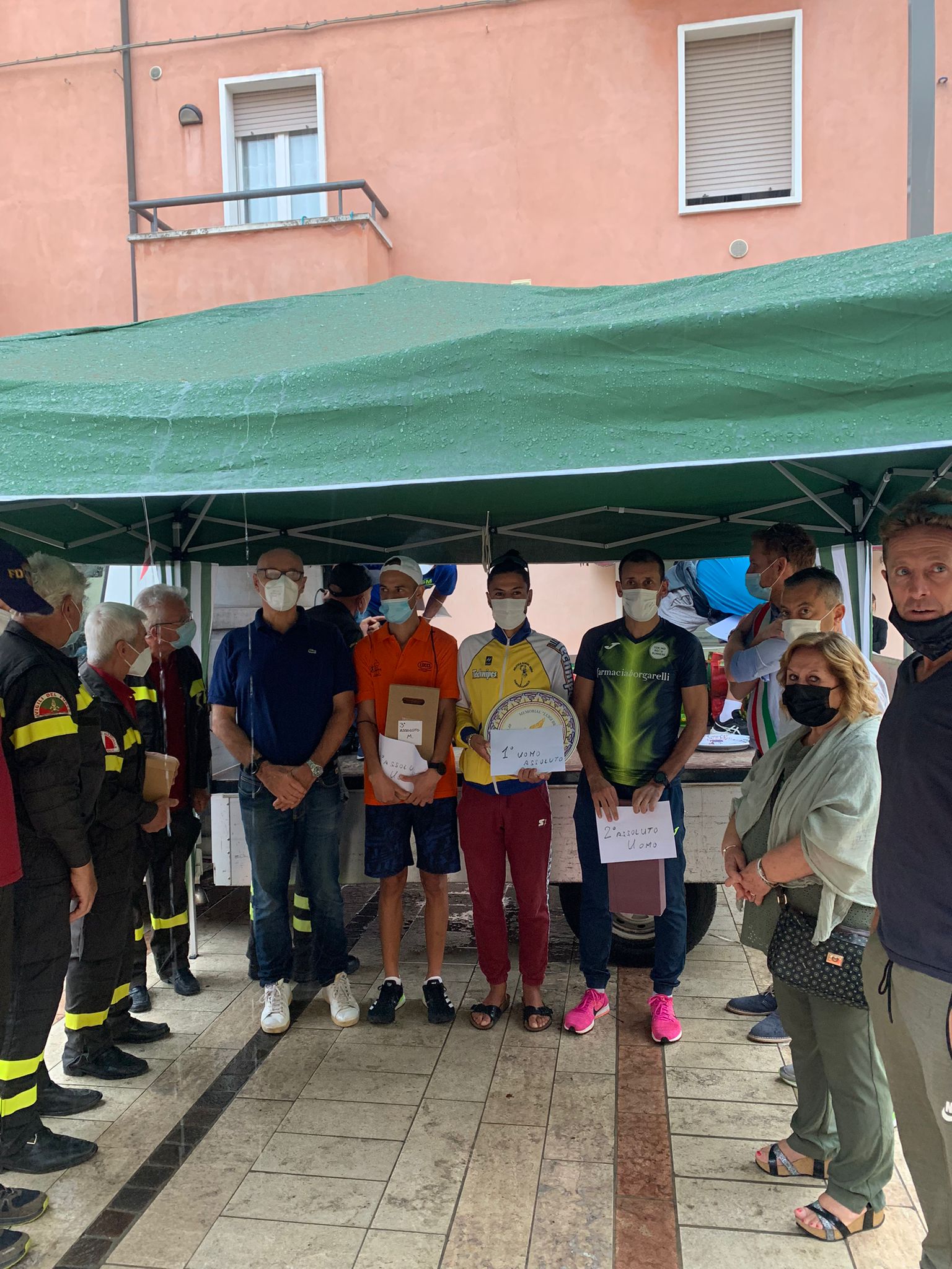 podio giro della serra isma 2021