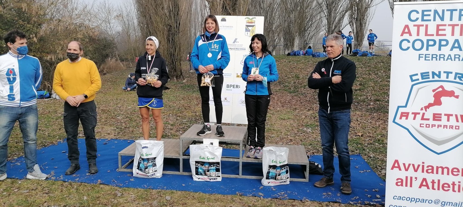 podio ana cross ferrara