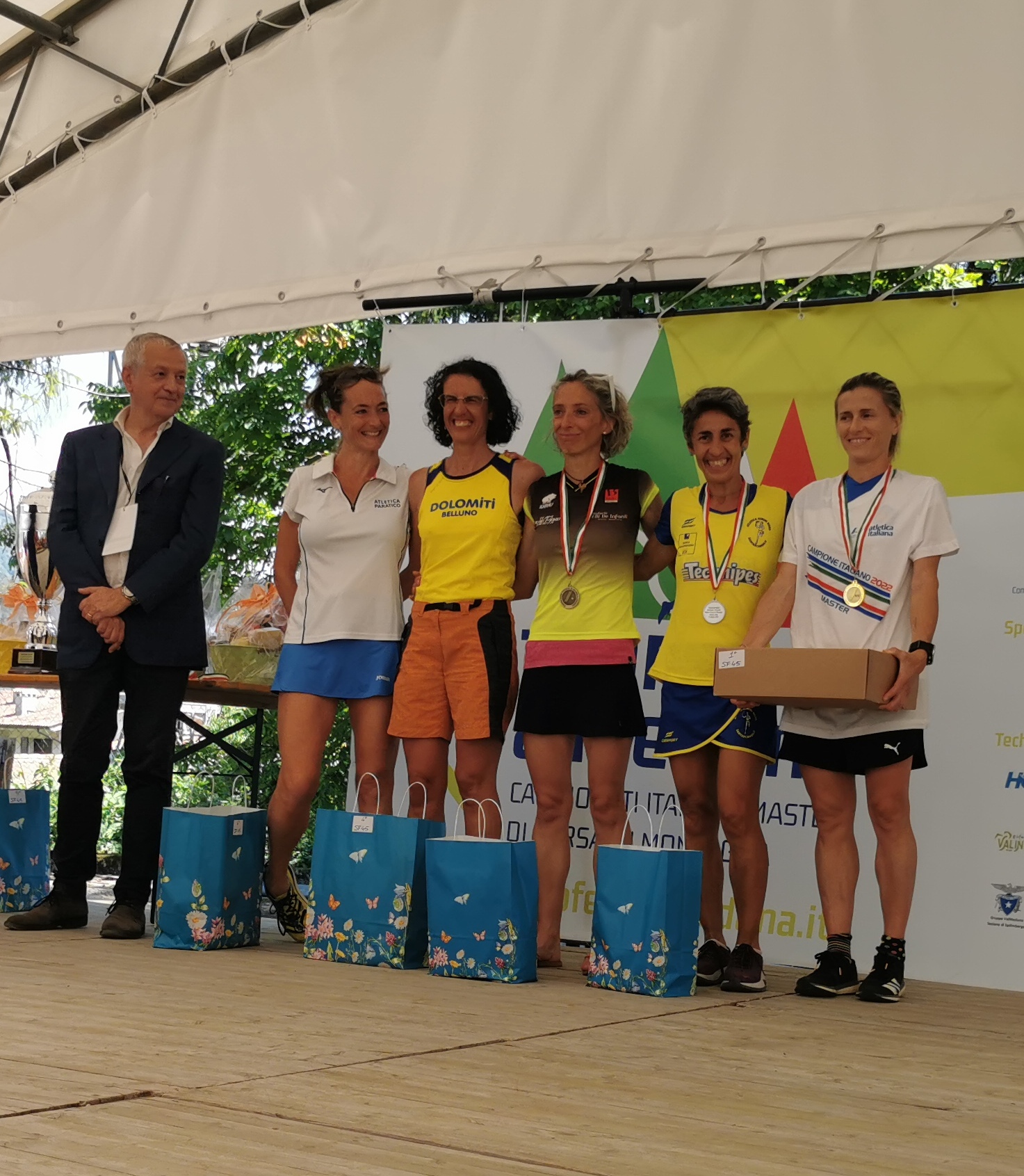 podio ana italiani master corsamontagna 2022